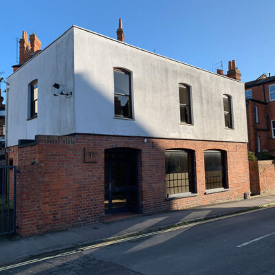 Three Mews Houses in Henley On Thames designed and built by Signia Turn Key